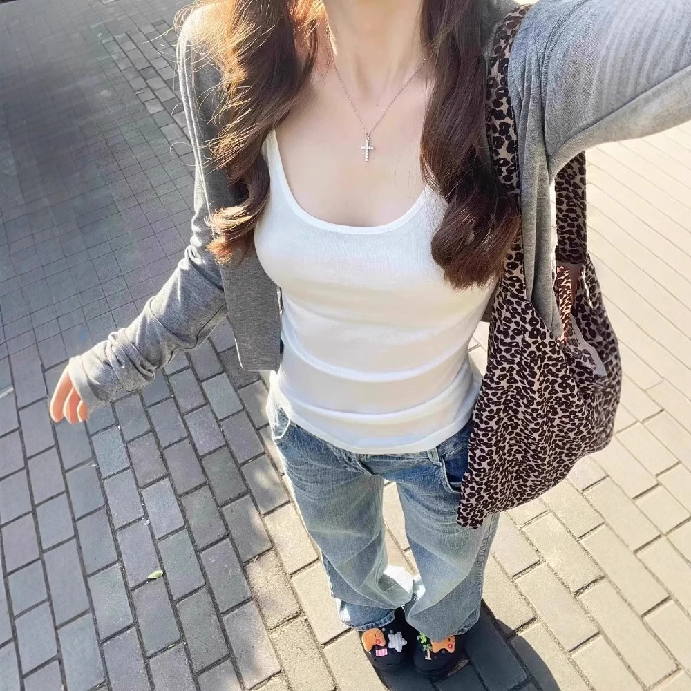 白色背心女夏吊带带胸垫2025新款外穿无袖泰式绝美小上衣打底内搭
